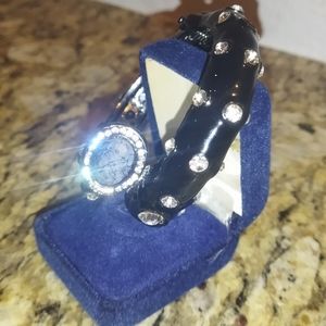 Black rhinestone clamper bracelet